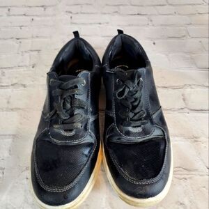 Men's Weatherproof sneakers, size 10.5